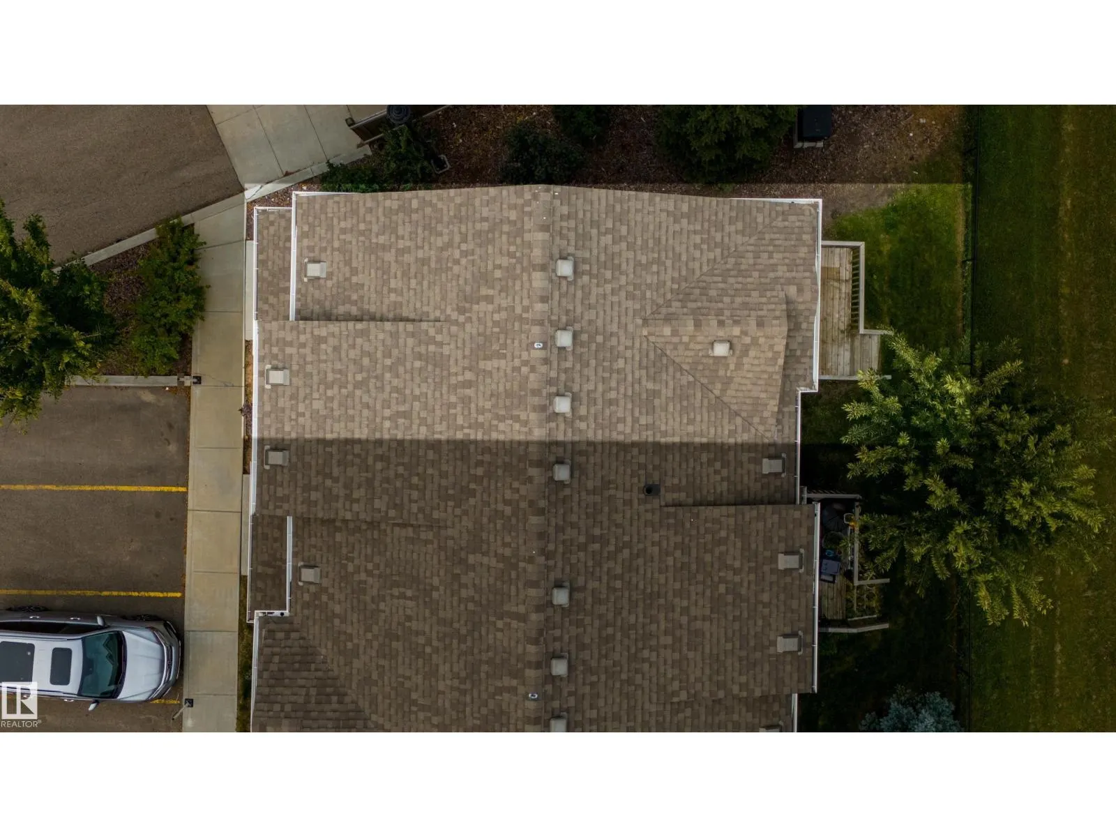 #32 2121 HADDOW DR NW