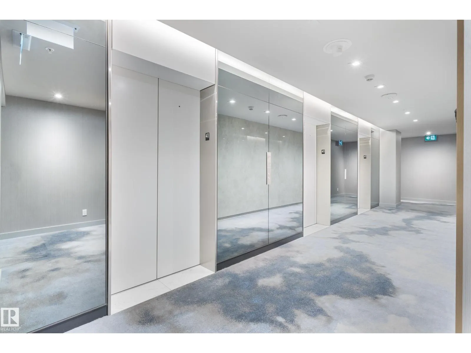 #4603 10360 102 ST NW
