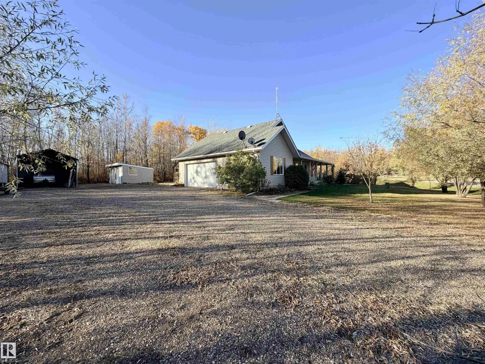 136, 11124 TWP RD 595