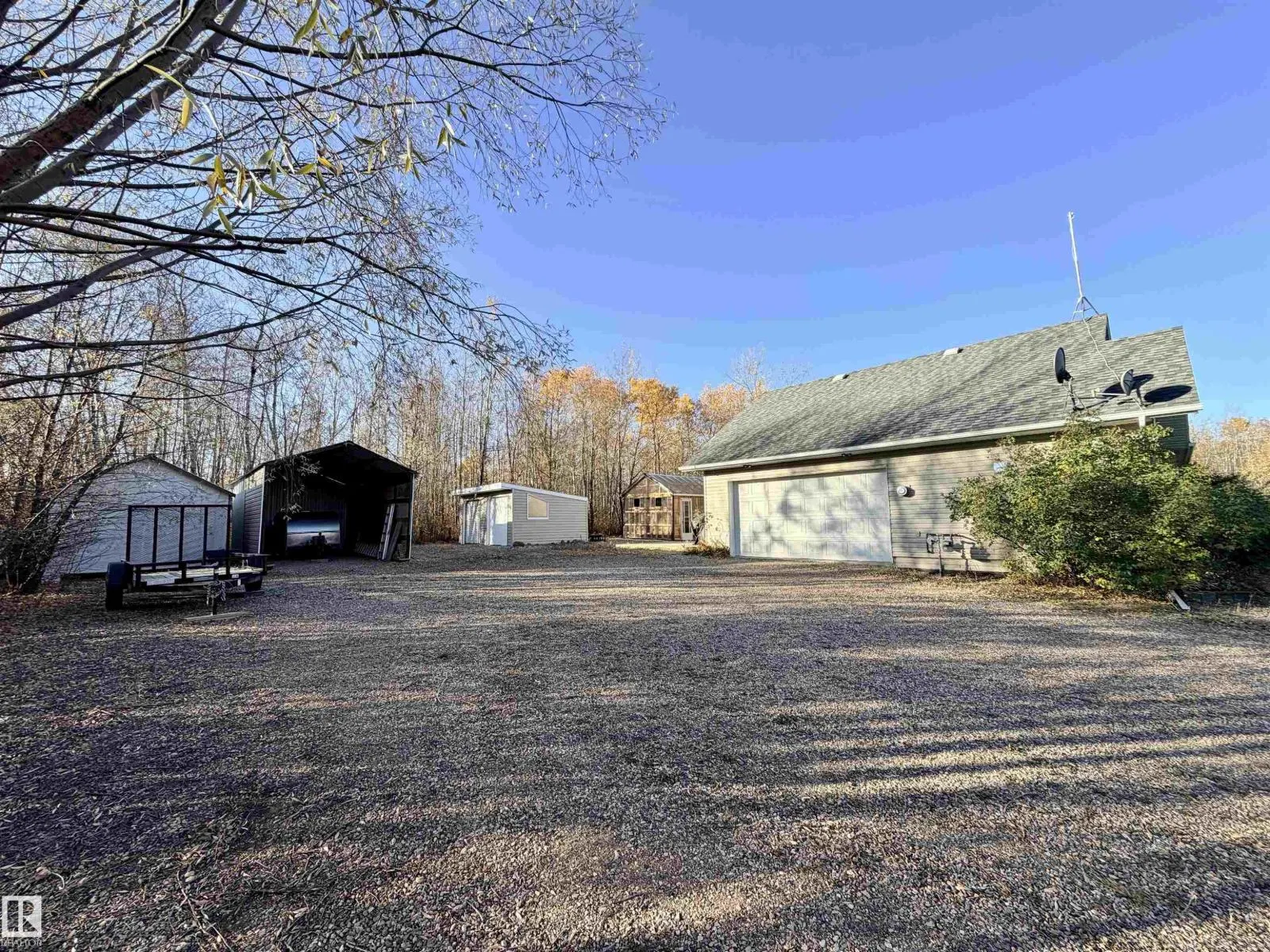 136, 11124 TWP RD 595