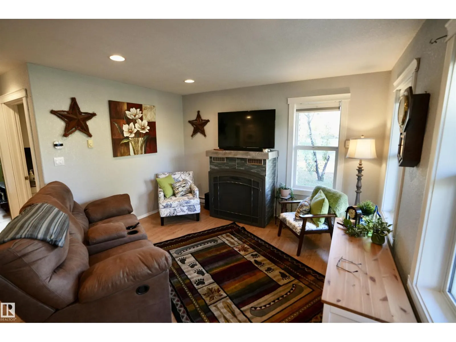 136, 11124 TWP RD 595