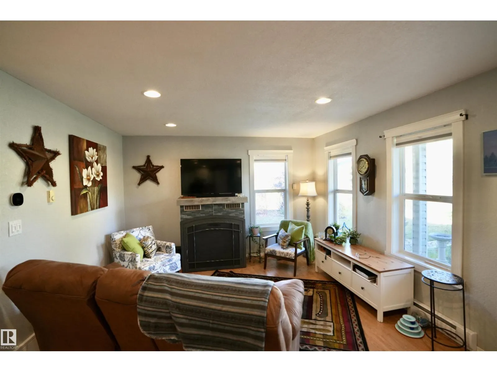 136, 11124 TWP RD 595
