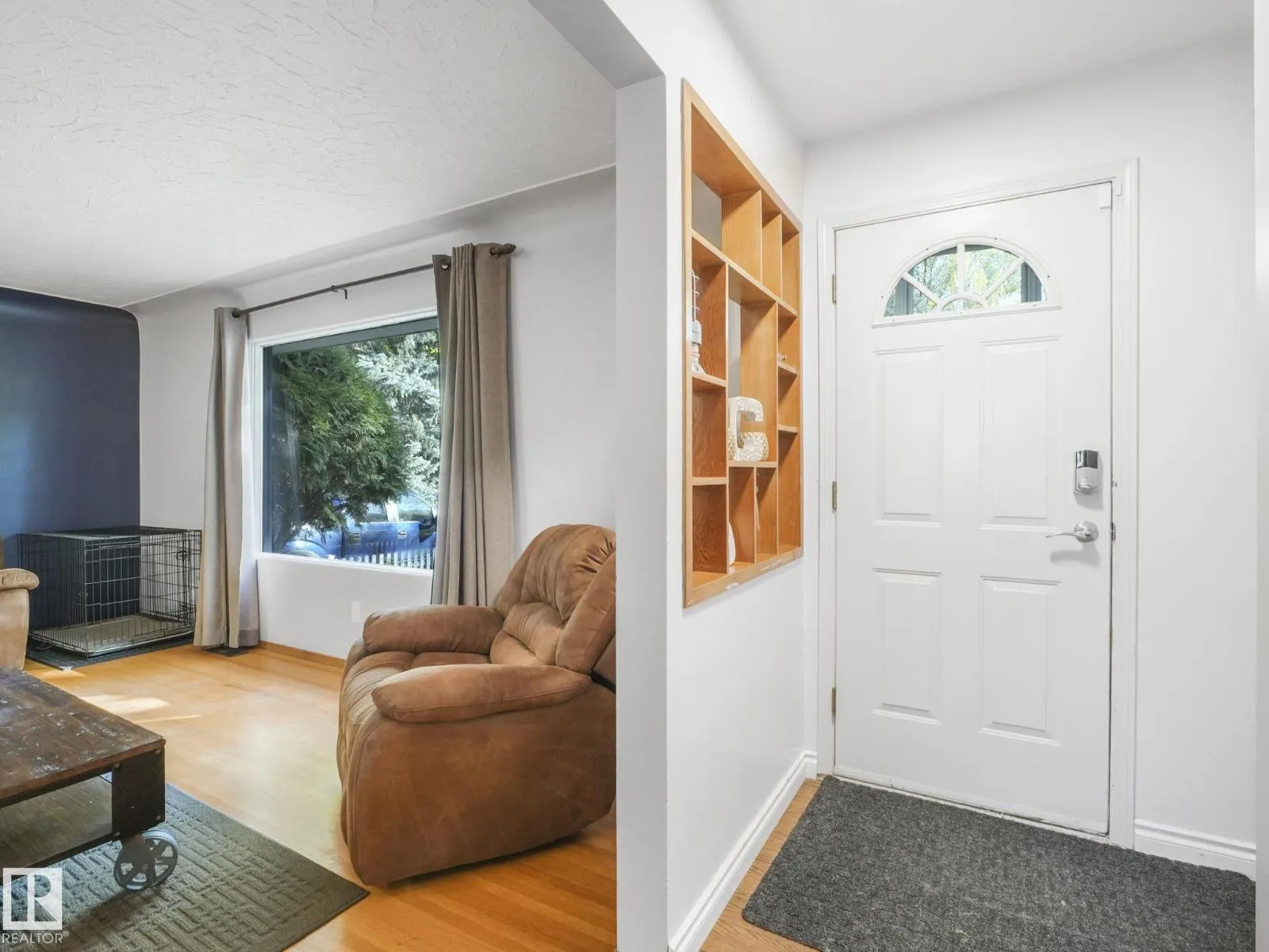 9534 81 ST NW