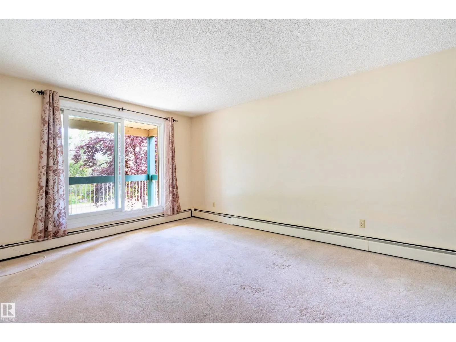 #203 1628 48 ST NW