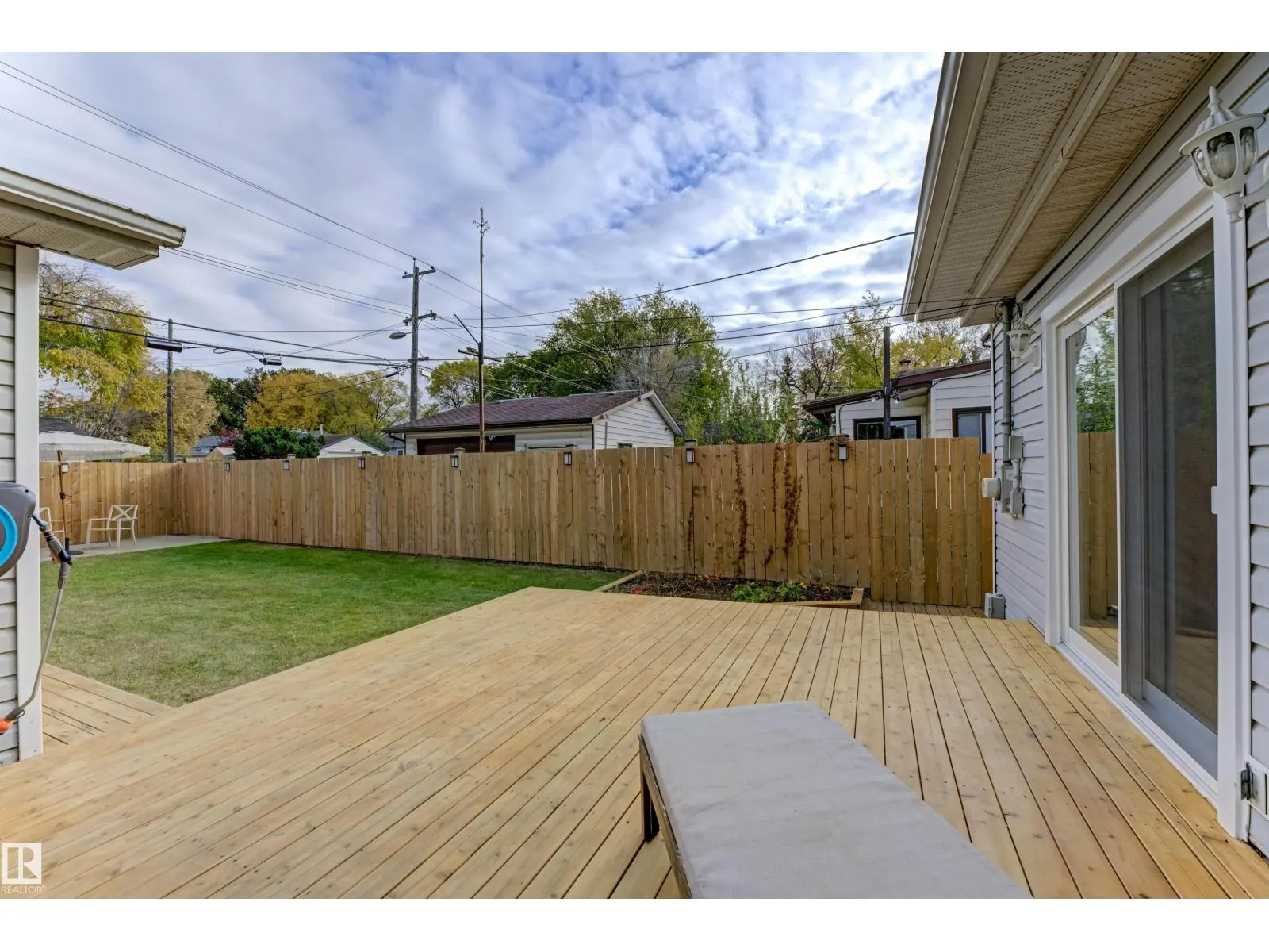 9115 79 ST NW