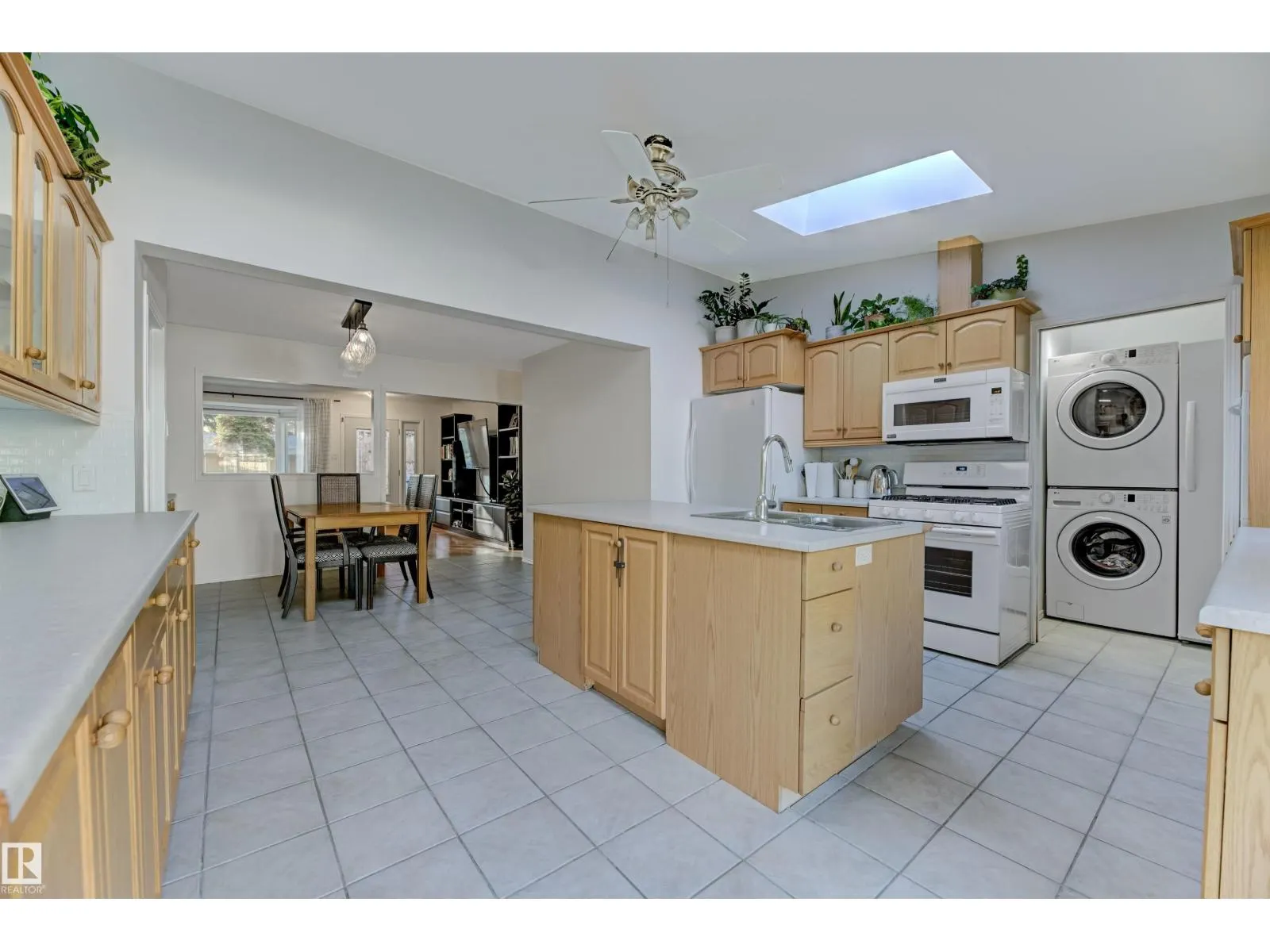 9115 79 ST NW