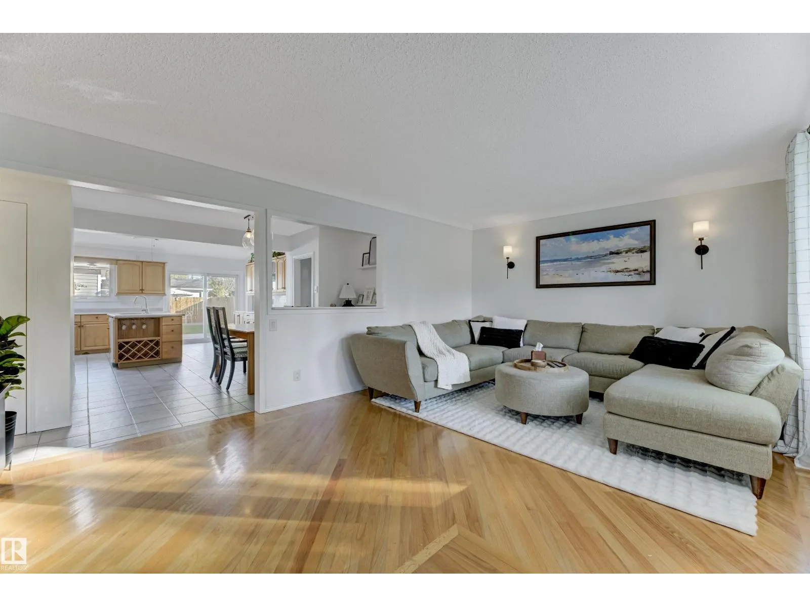 9115 79 ST NW