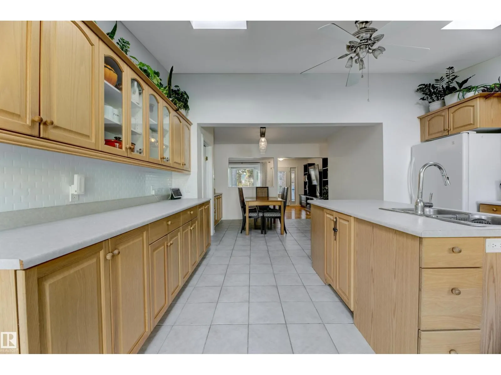 9115 79 ST NW