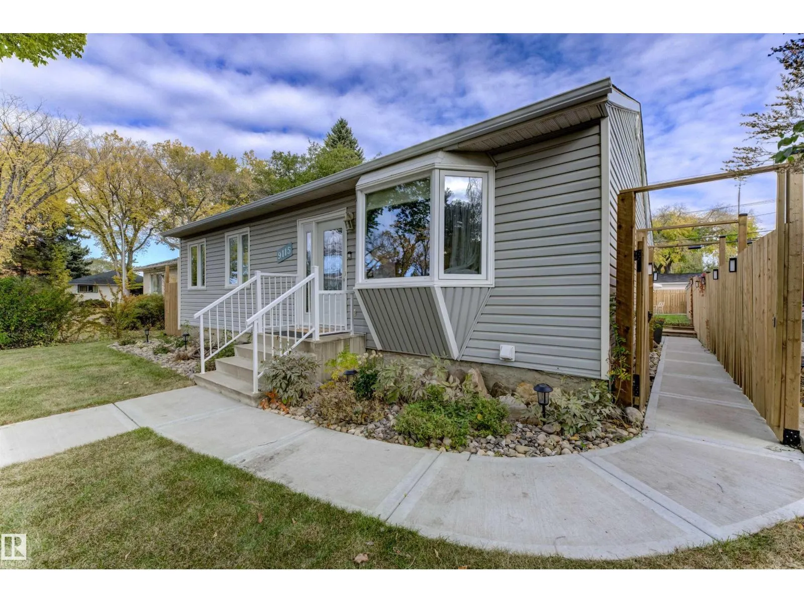 9115 79 ST NW