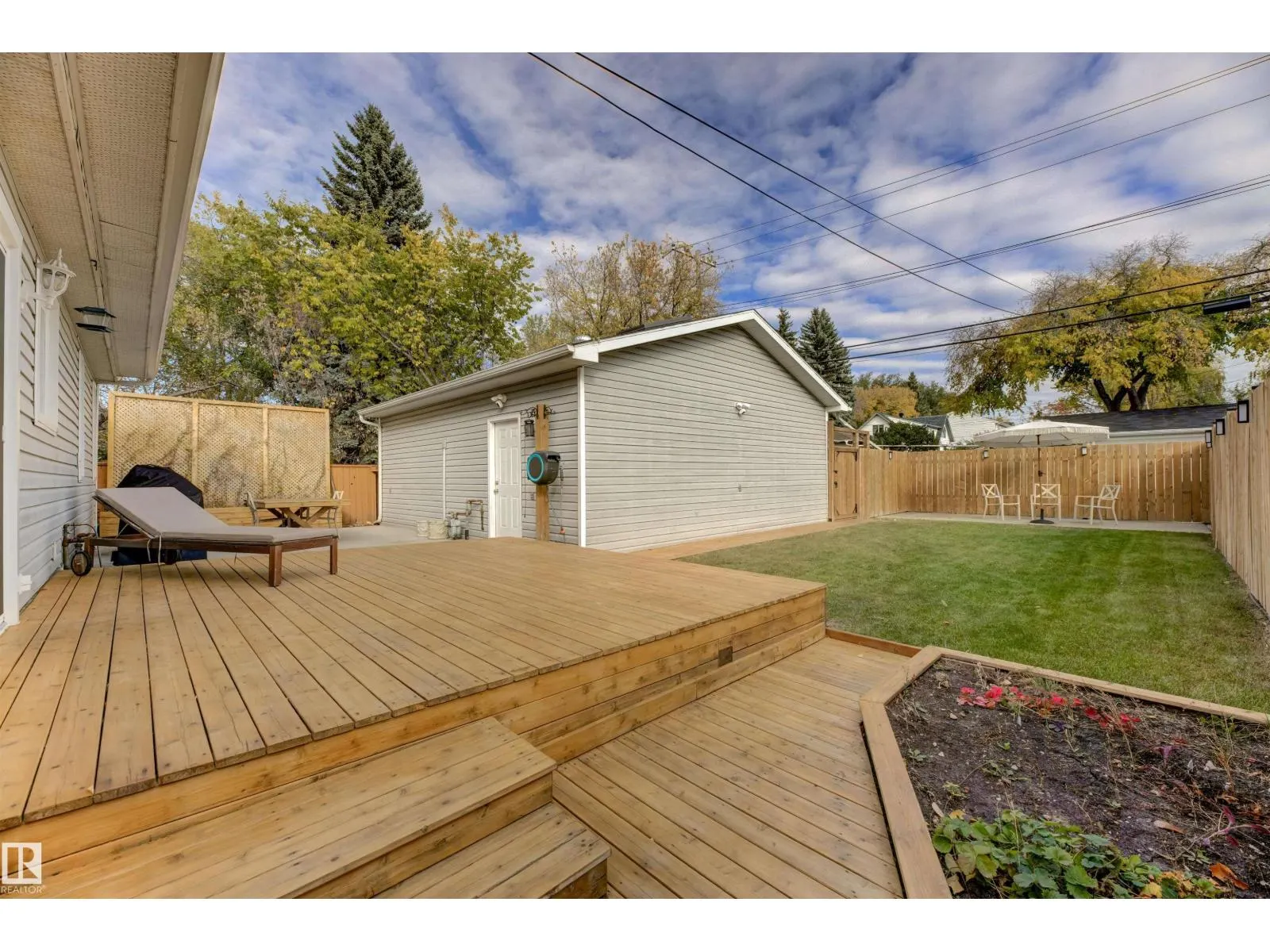 9115 79 ST NW