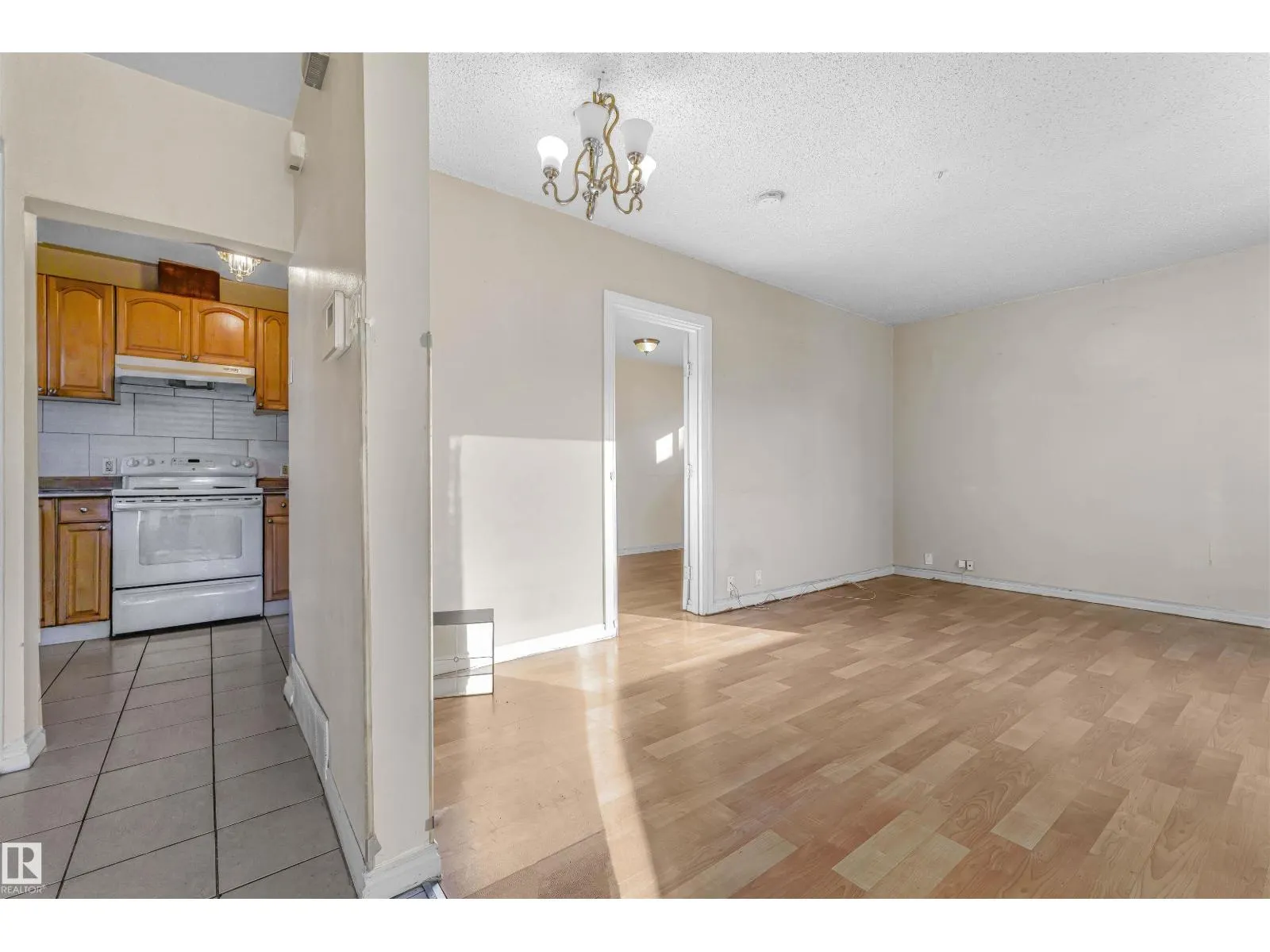 11315 97 ST NW