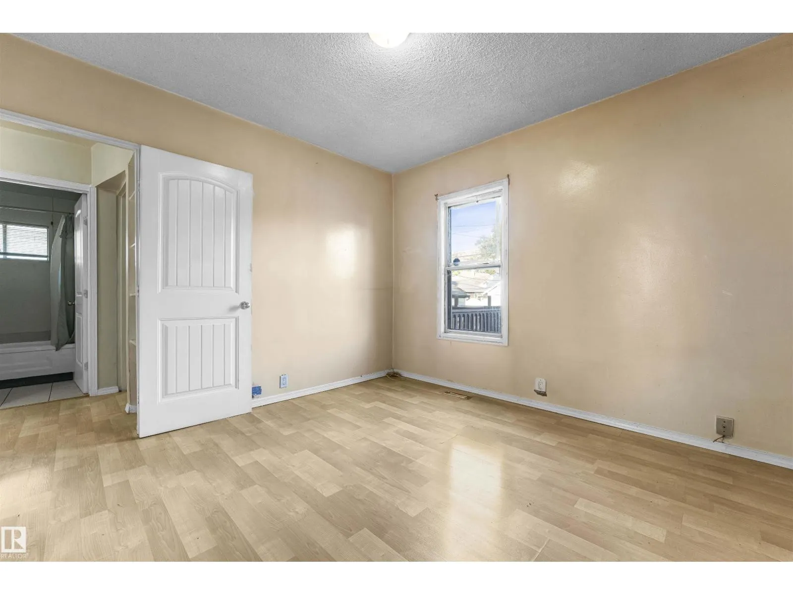11315 97 ST NW