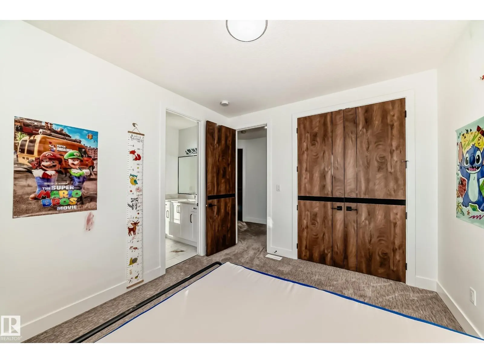 42 Elwyck Gate