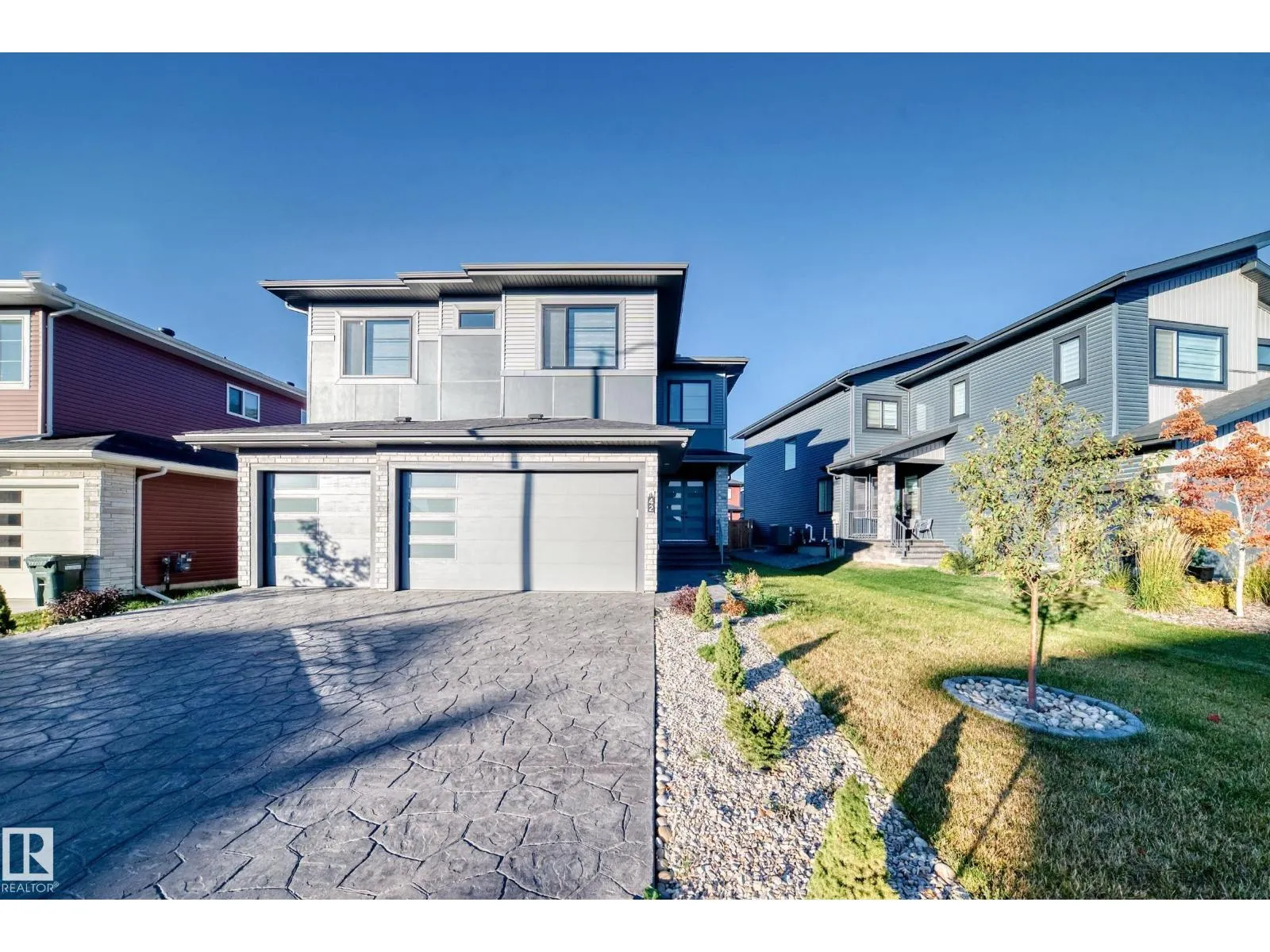 42 Elwyck Gate