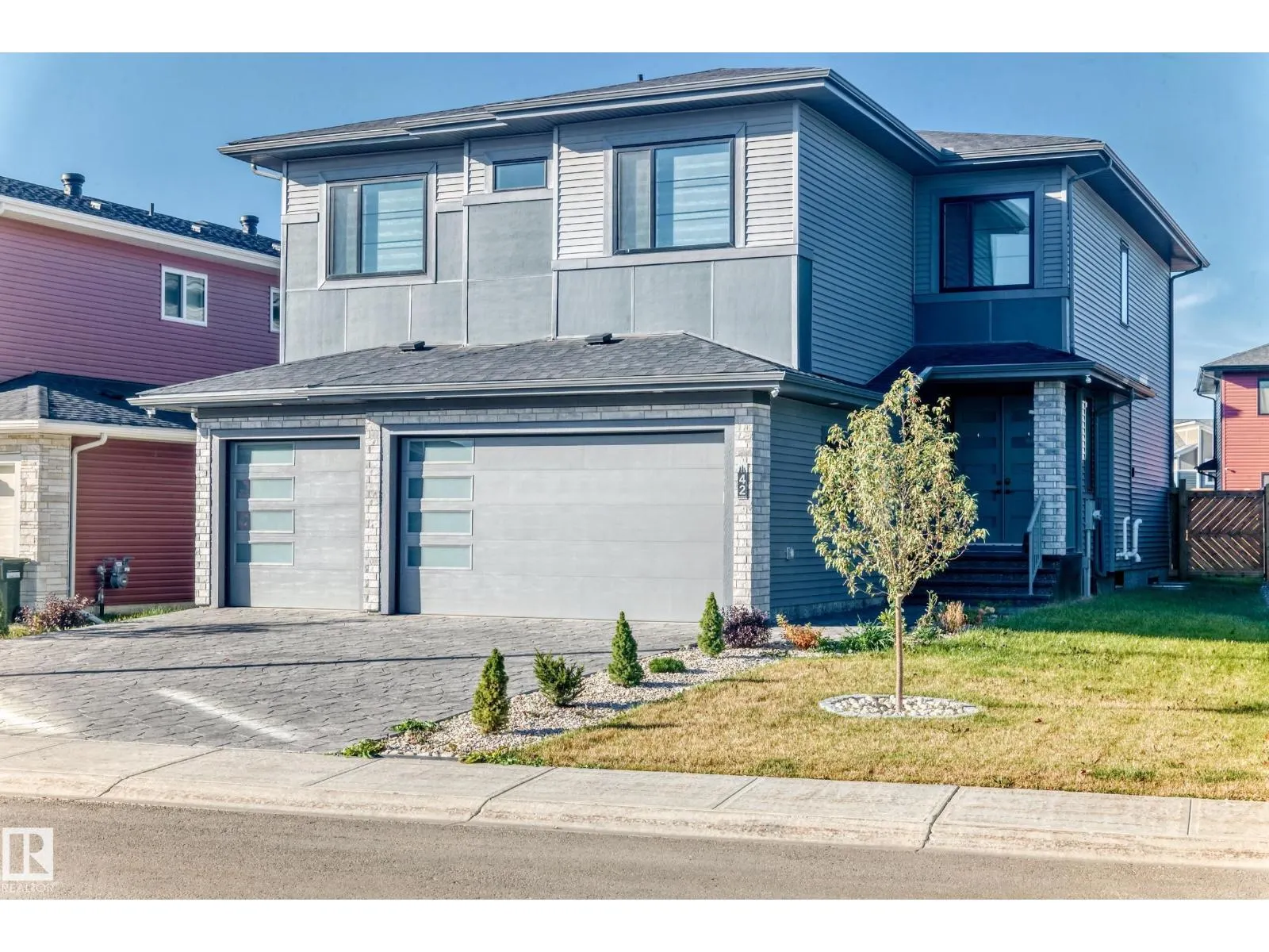 42 Elwyck Gate