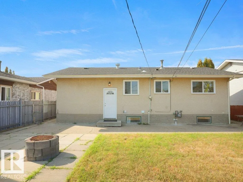 9815 159 ST NW NW