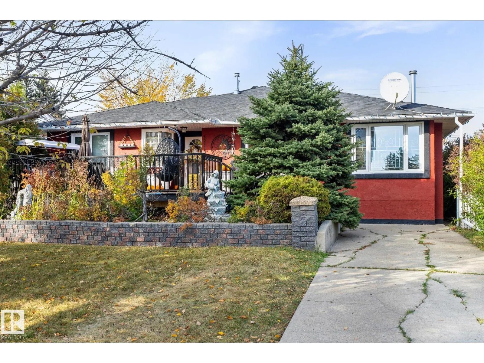 11124 110a AV NW