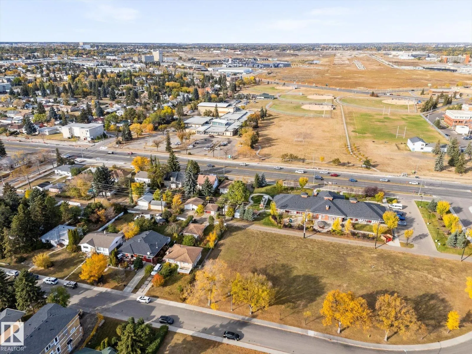 11124 110a AV NW