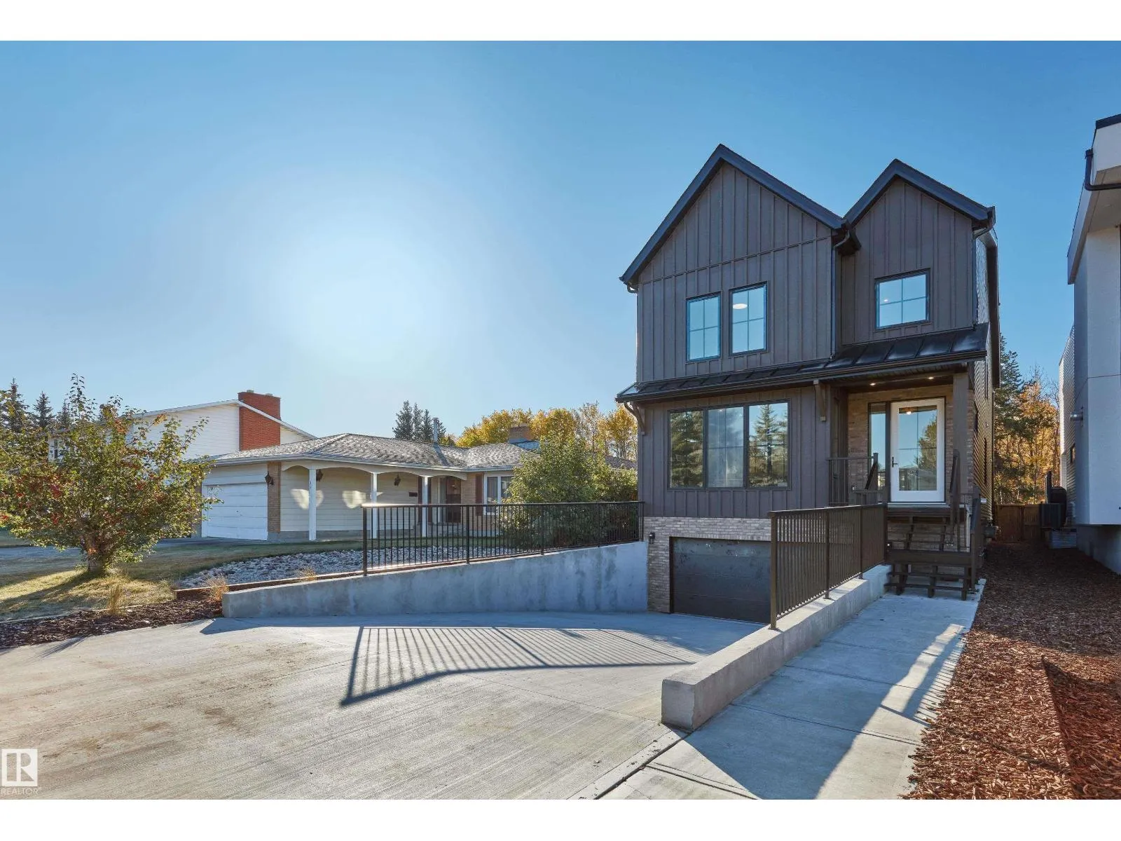 43 WESTRIDGE RD NW