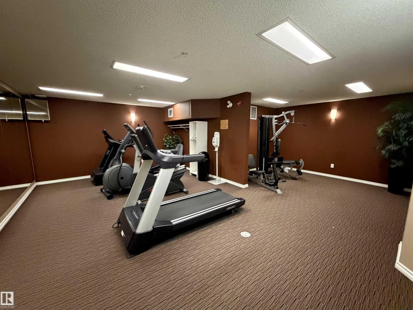 #205 5951 165 AV NW