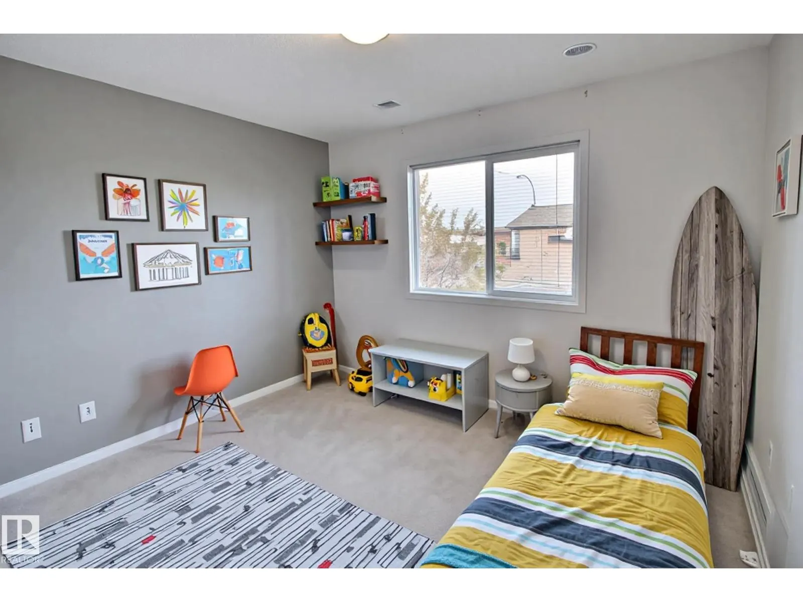 #205 5951 165 AV NW