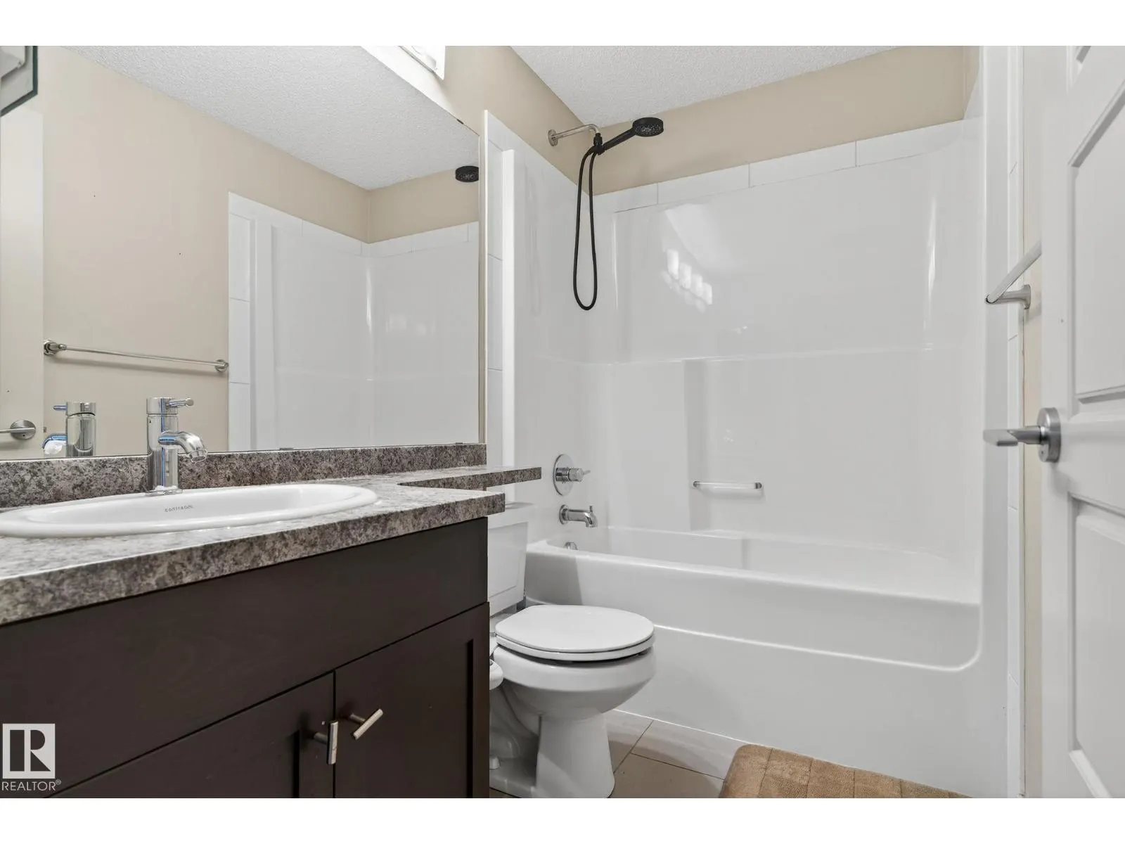 #304 6084 STANTON DR SW