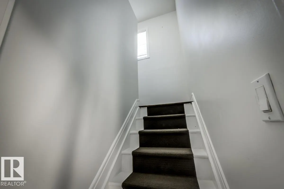 13619 122 AV NW