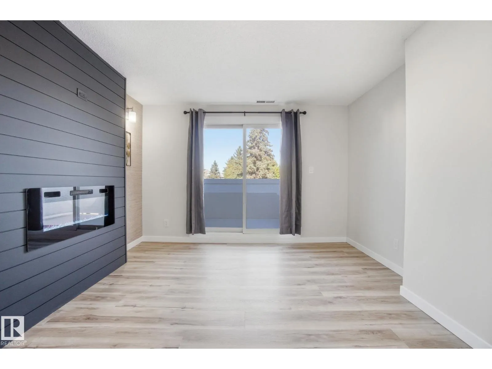 71 Lancaster TC NW