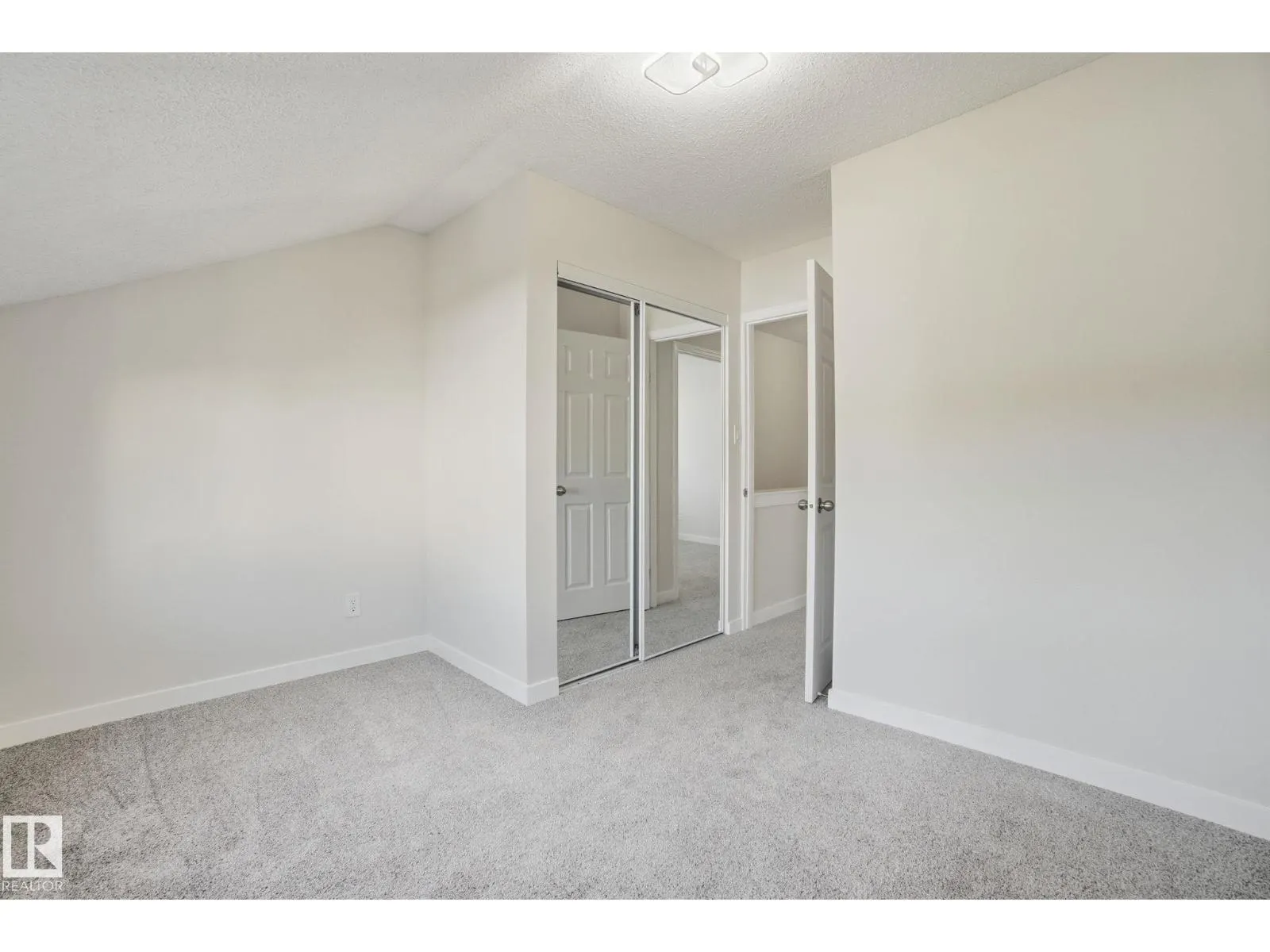 71 Lancaster TC NW