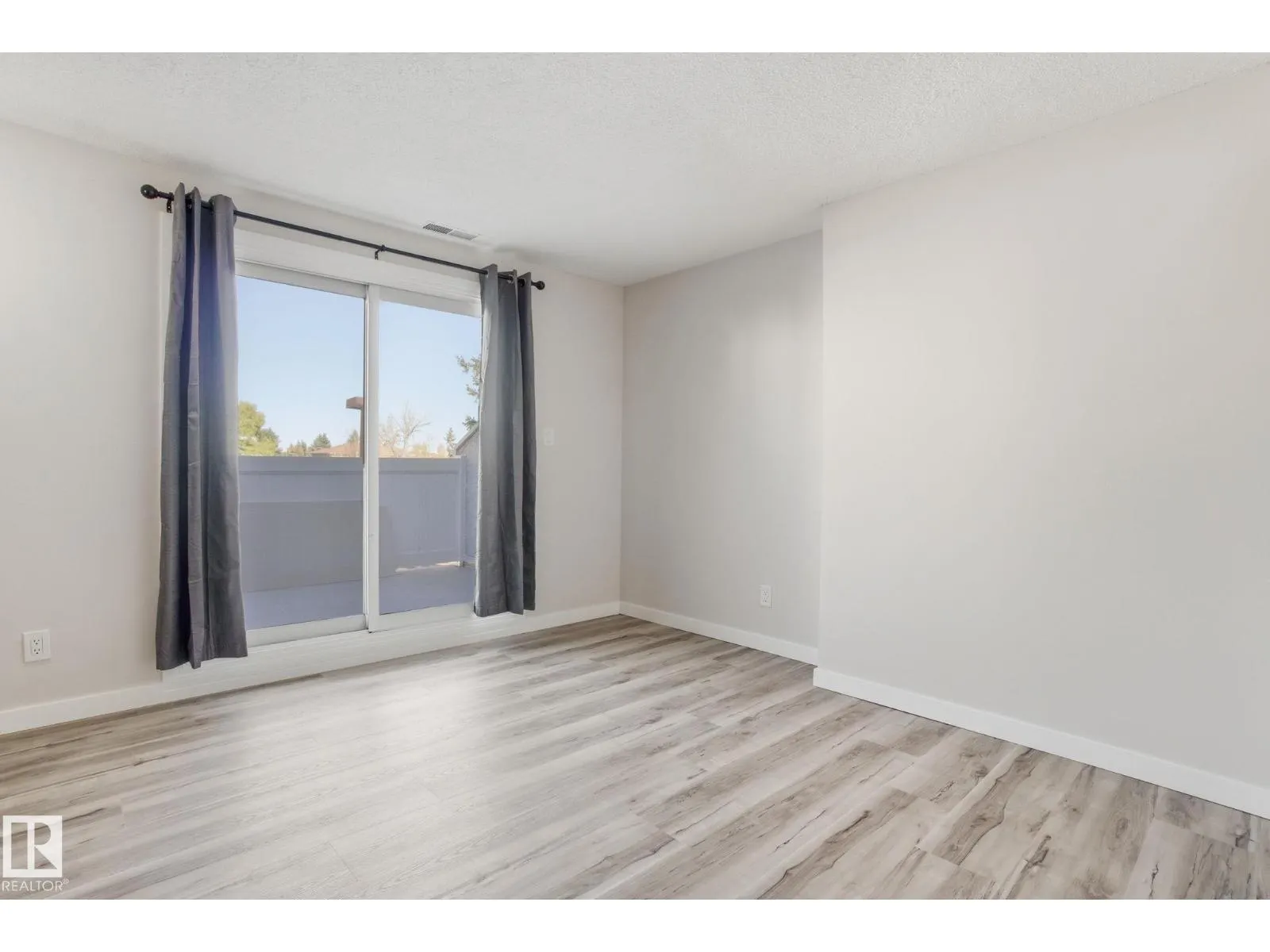 71 Lancaster TC NW
