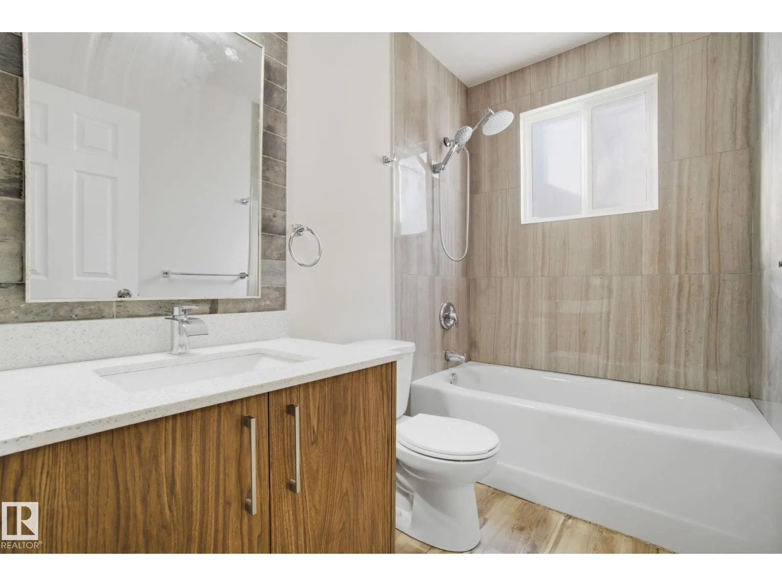 71 Lancaster TC NW