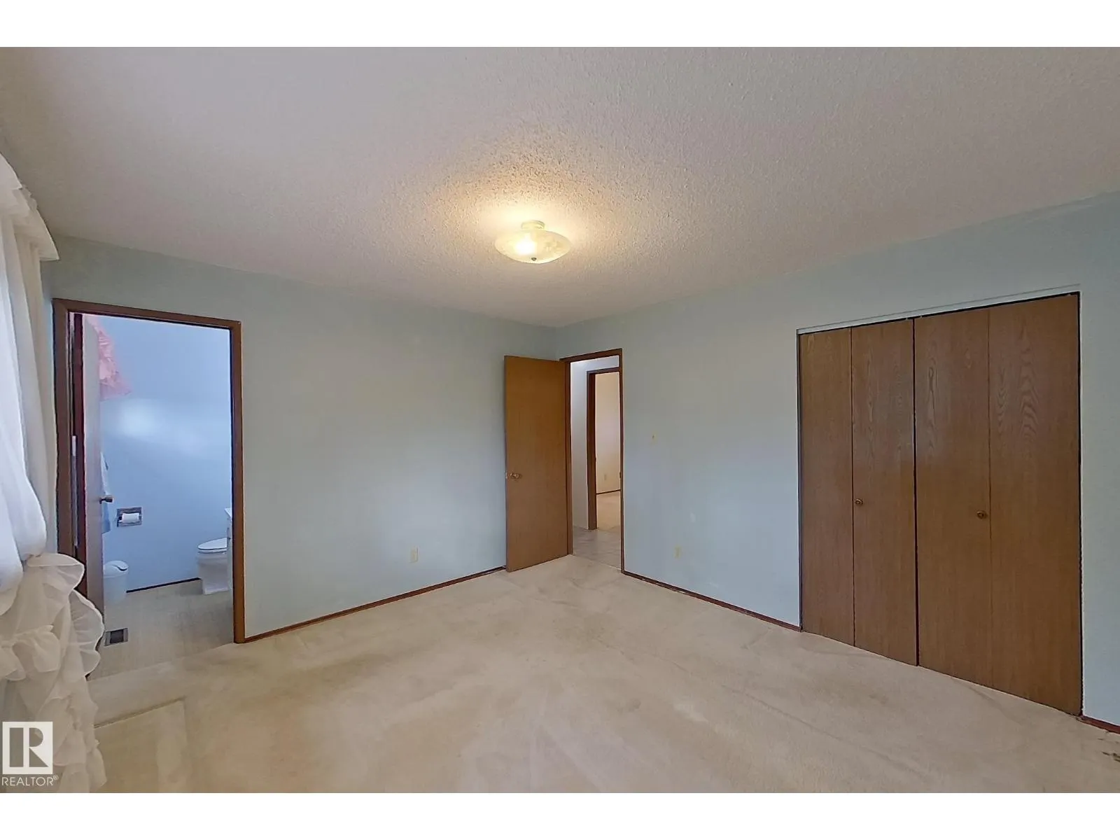 11455 162 AV NW