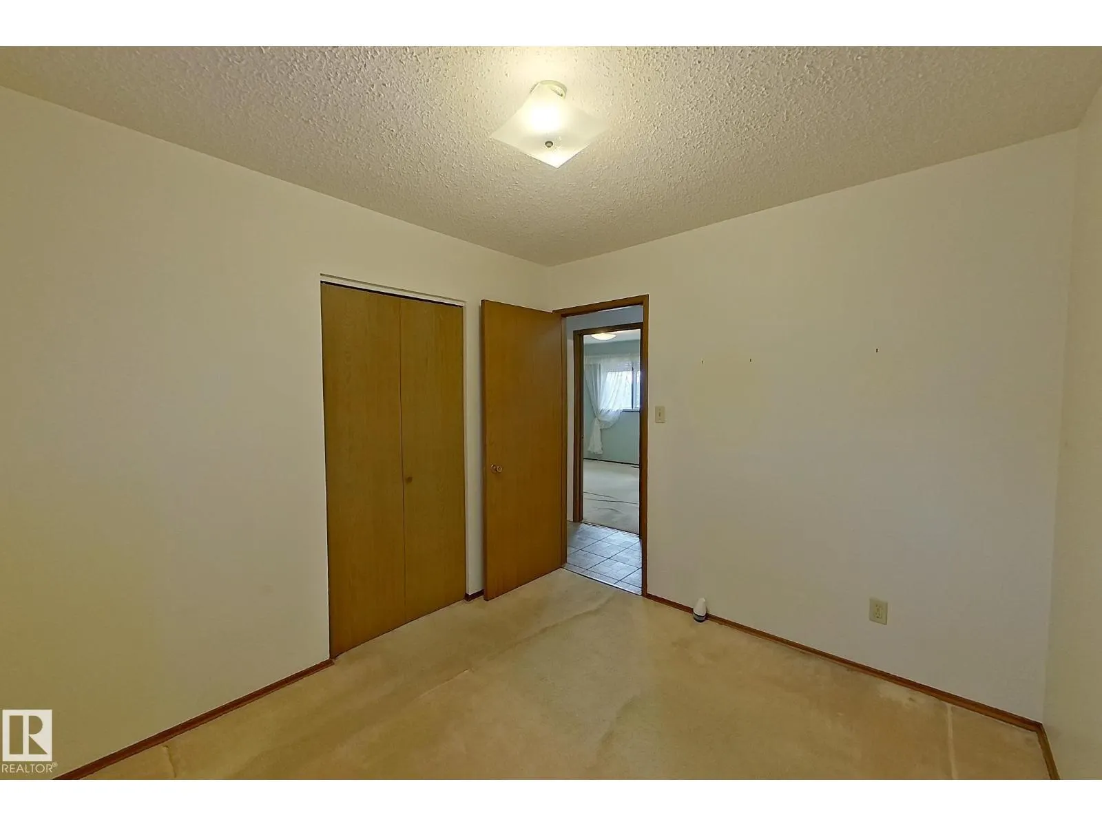 11455 162 AV NW