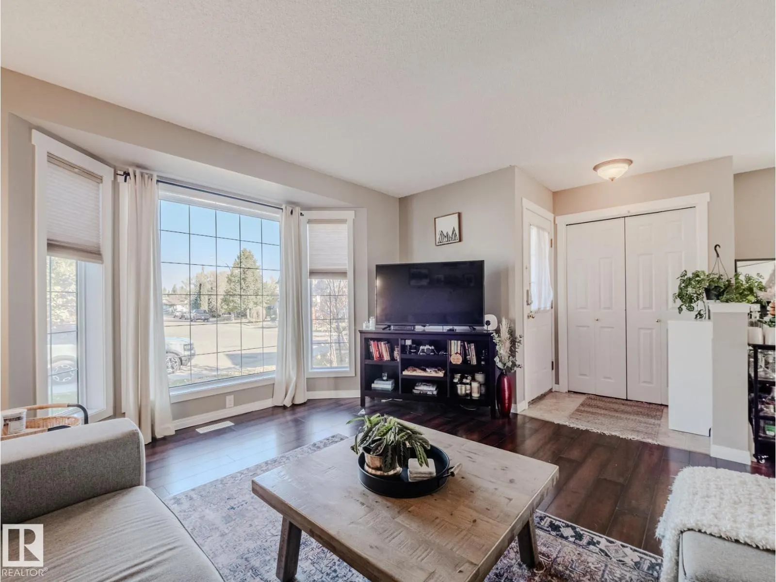 106 Heatherglen CR