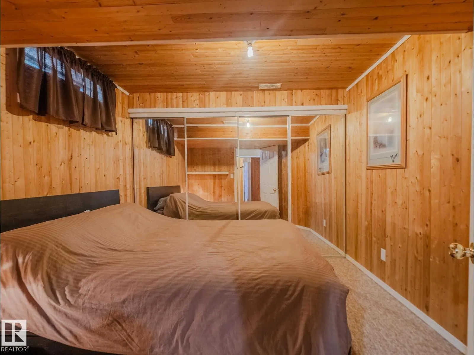106 Heatherglen CR