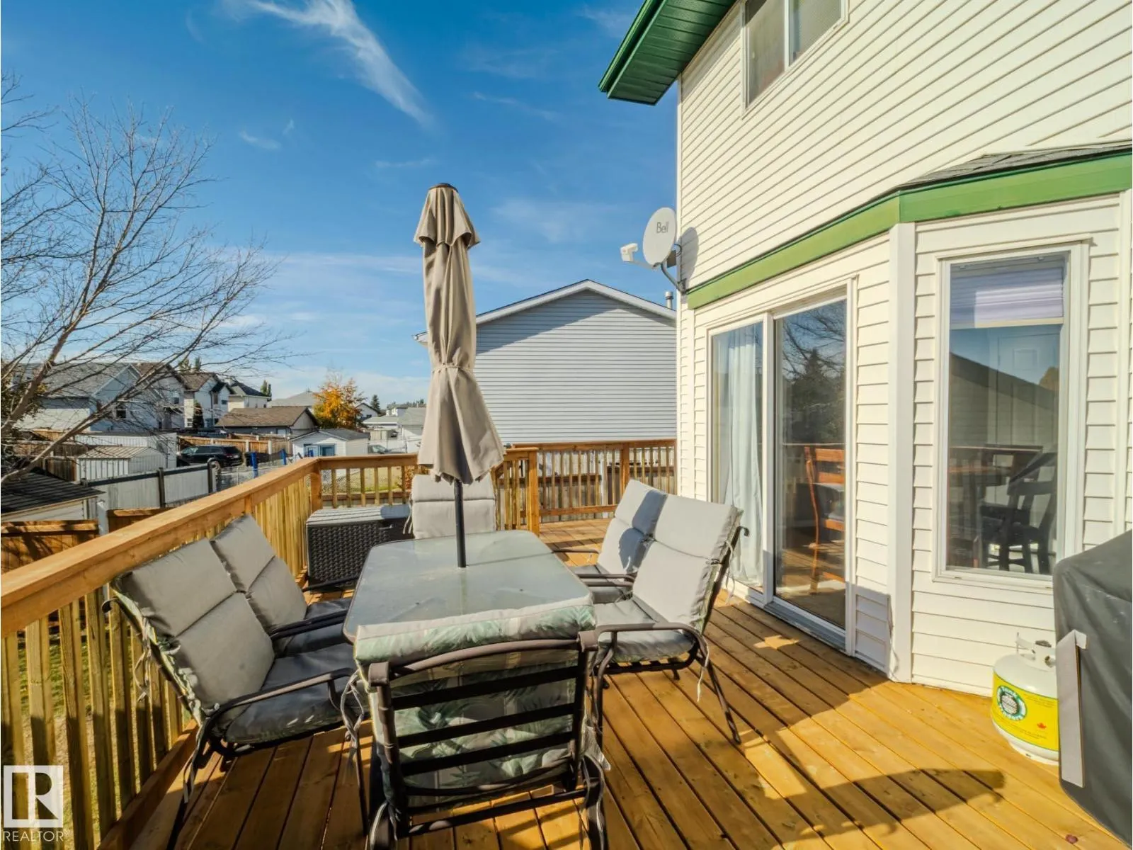 106 Heatherglen CR