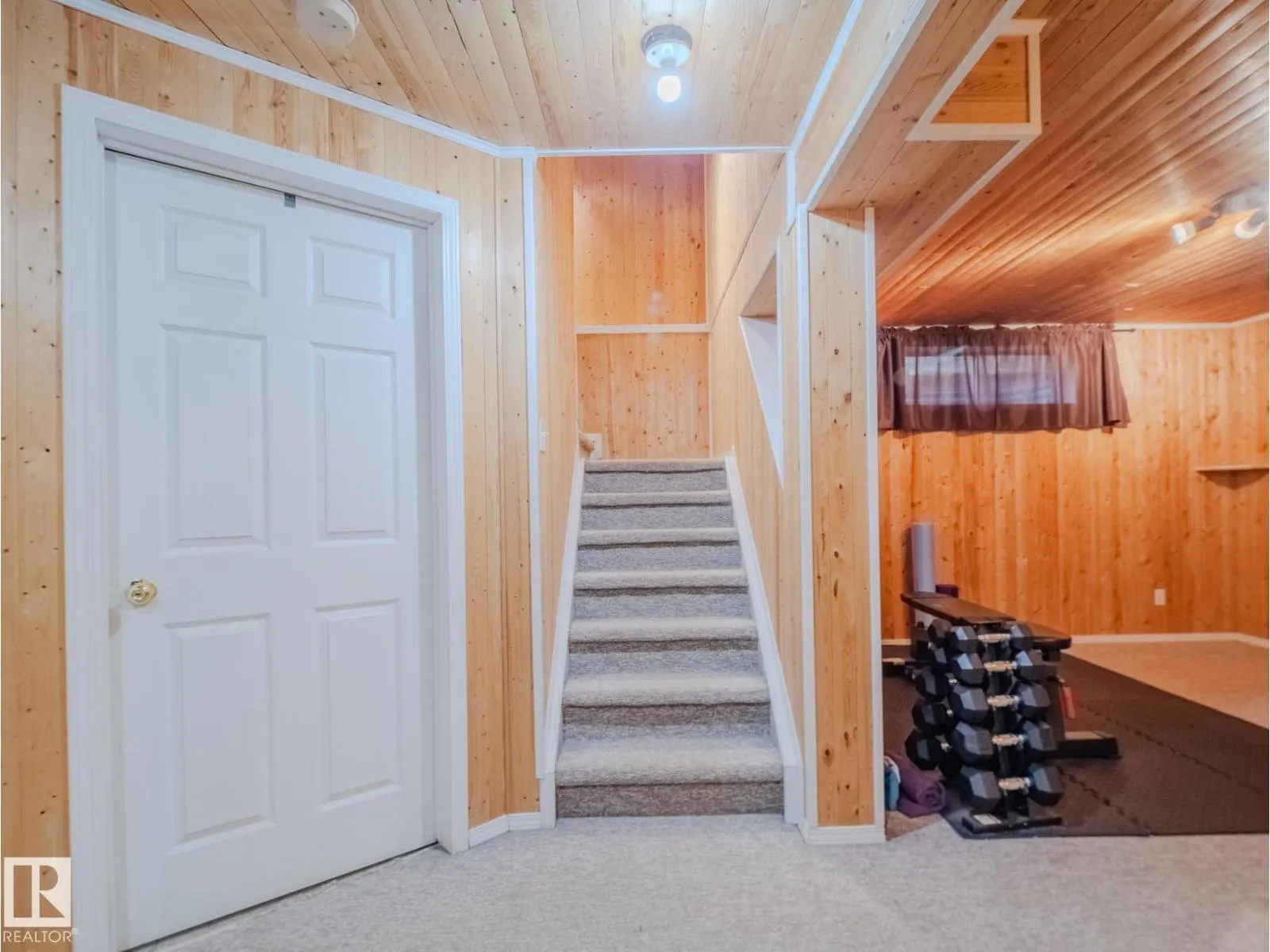 106 Heatherglen CR