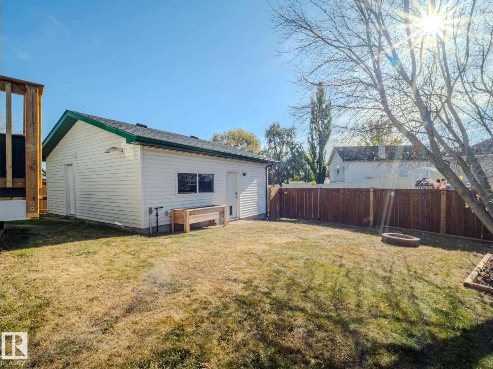 106 Heatherglen CR