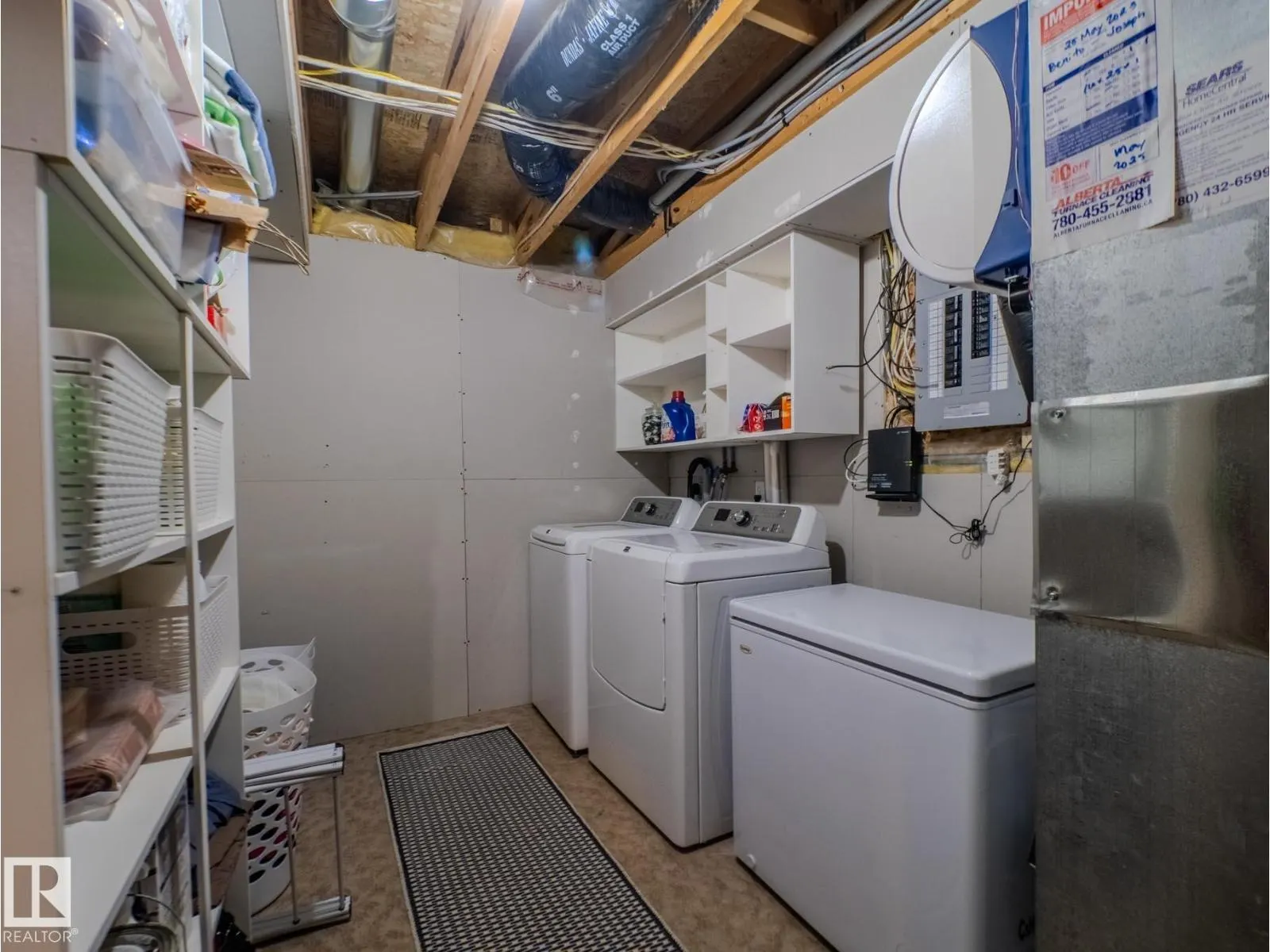 106 Heatherglen CR