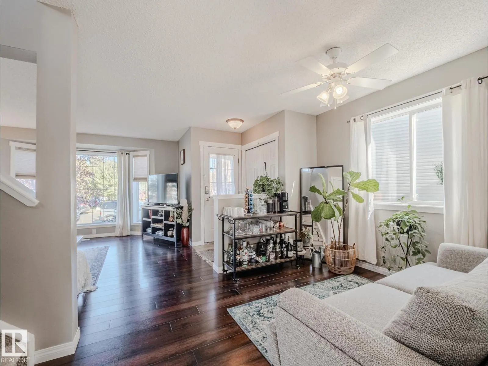 106 Heatherglen CR