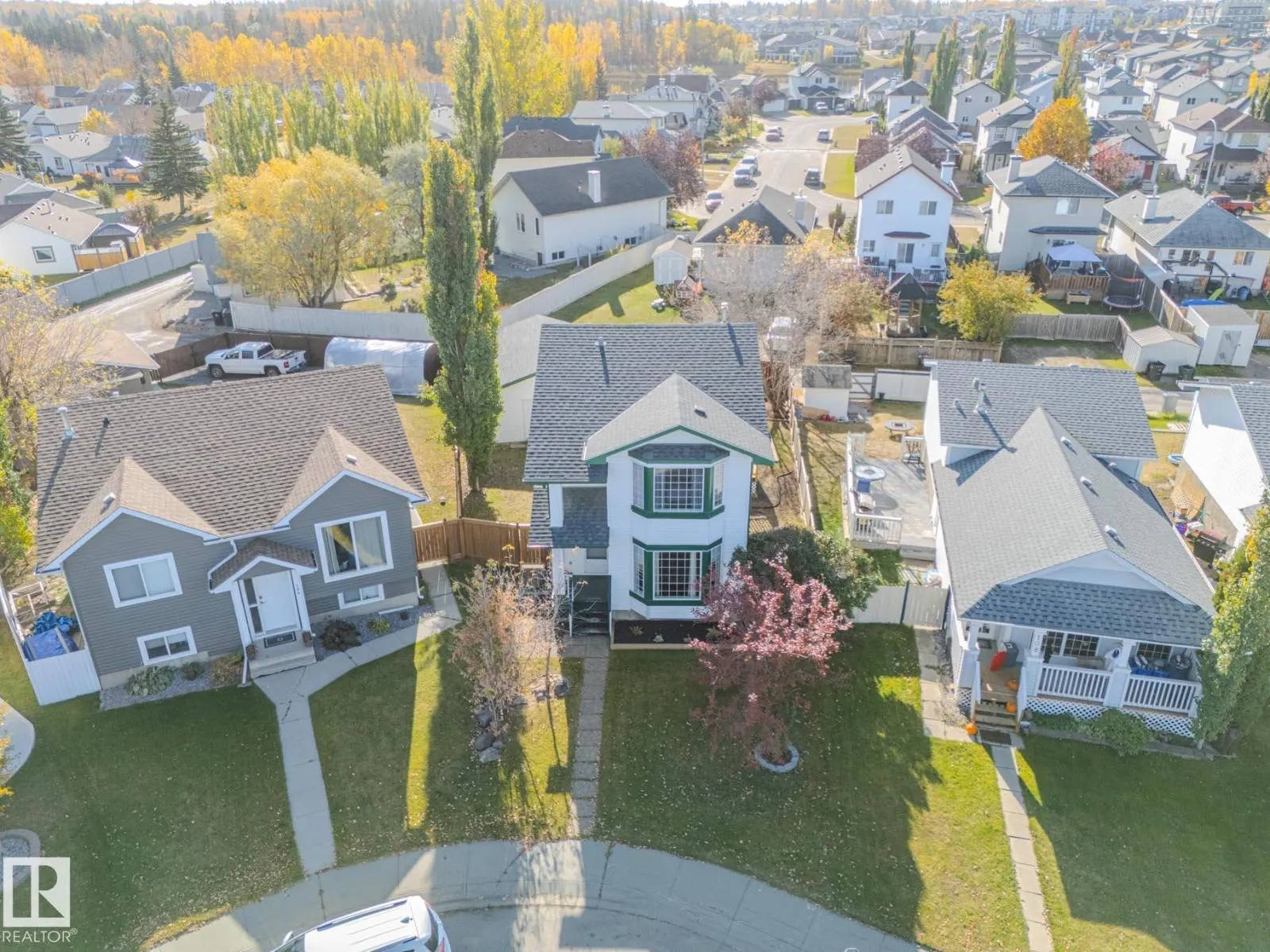 106 Heatherglen CR