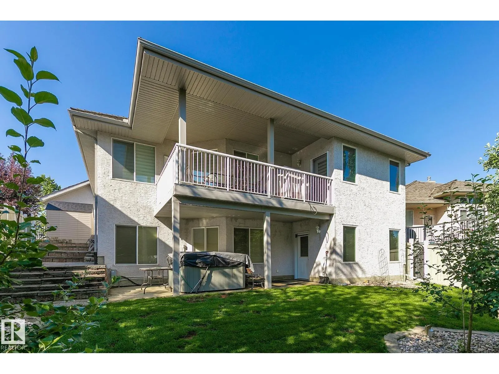 7 KINGSBURY CR