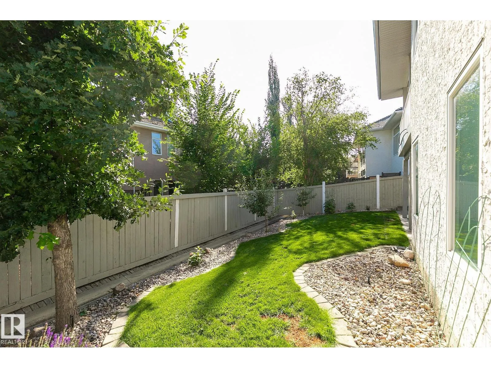 7 KINGSBURY CR