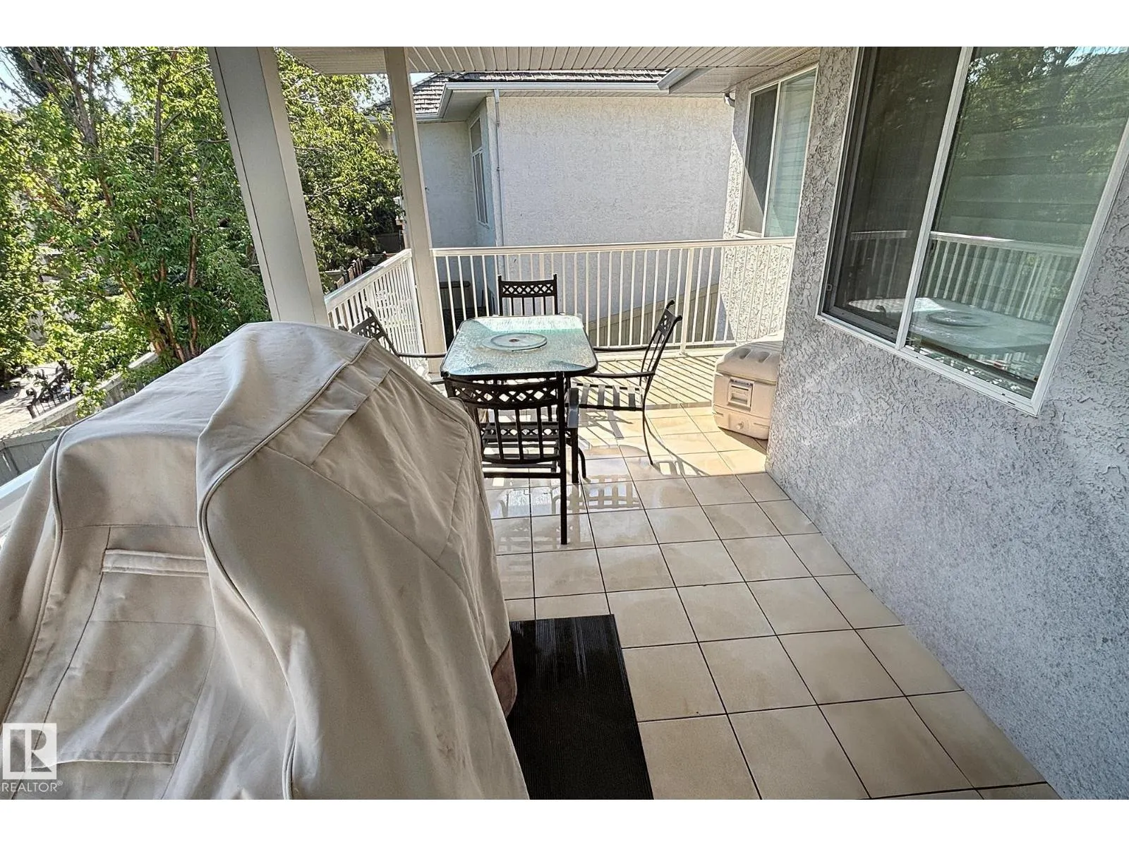 7 KINGSBURY CR