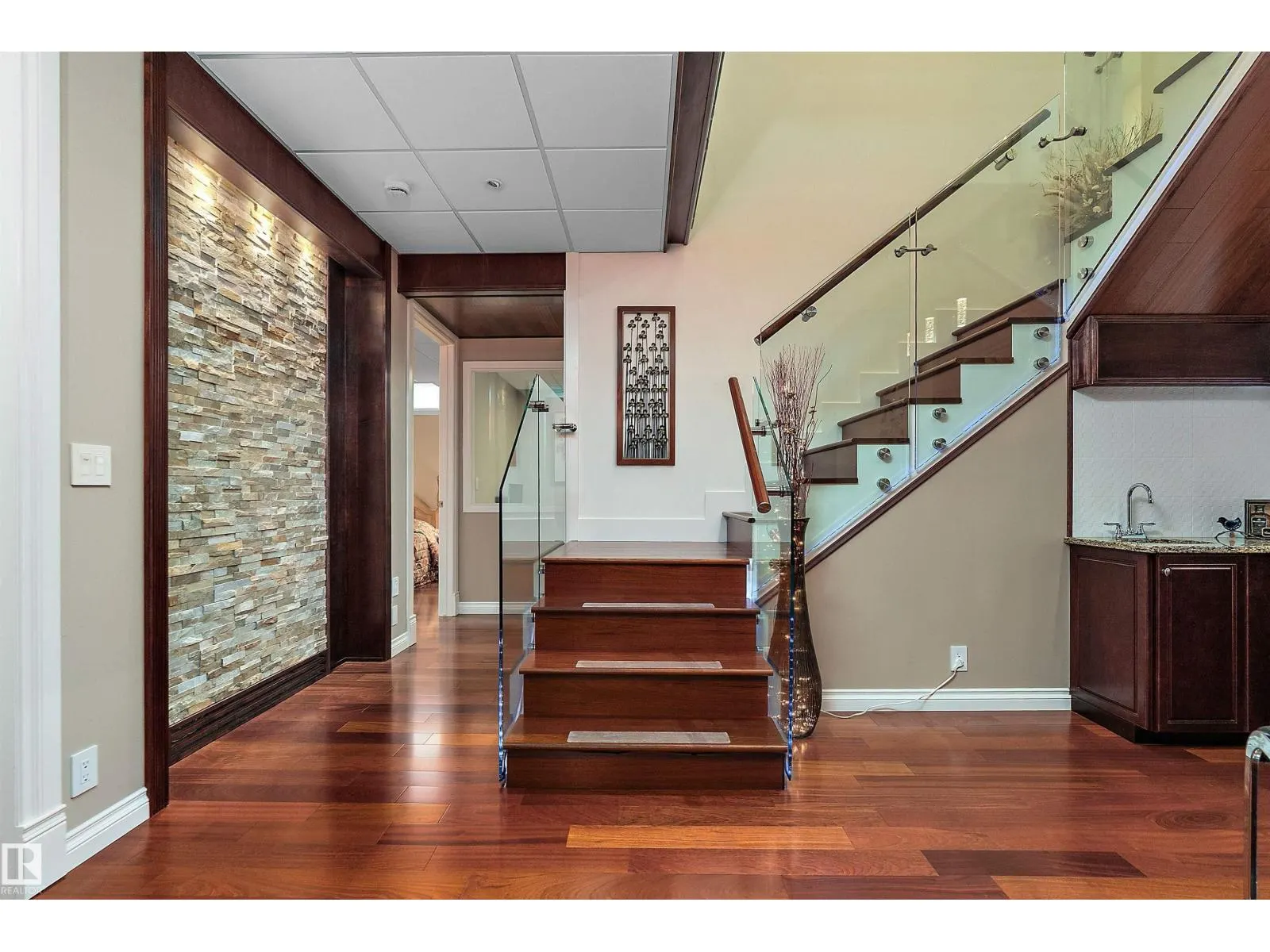 169 CALLAGHAN DR SW