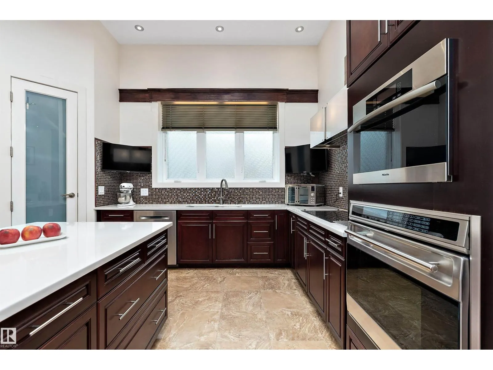 169 CALLAGHAN DR SW