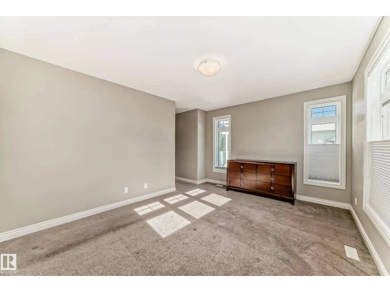 7236 MAY RD NW