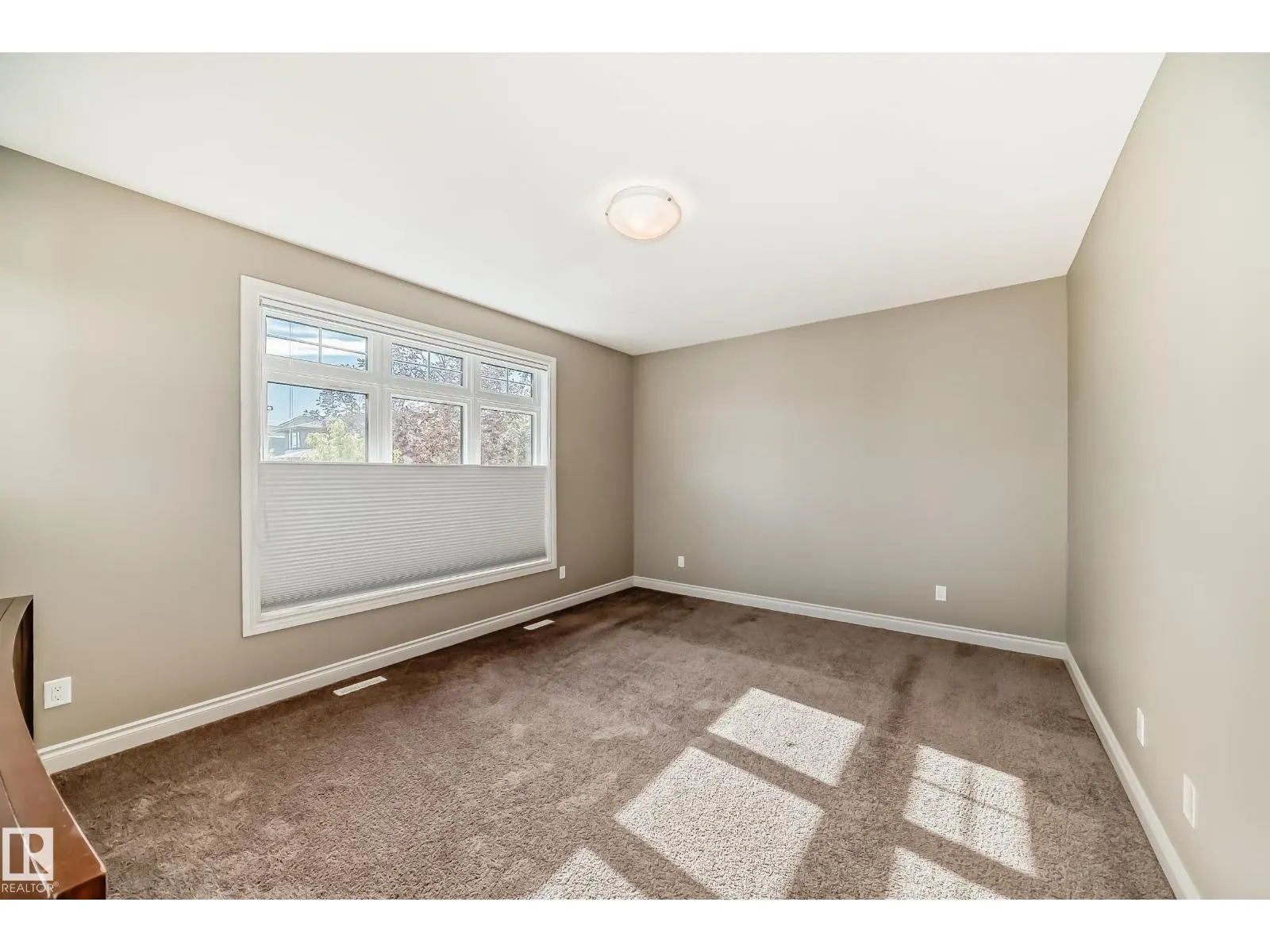 7236 MAY RD NW