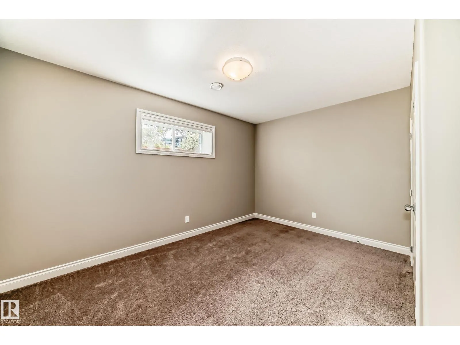 7236 MAY RD NW