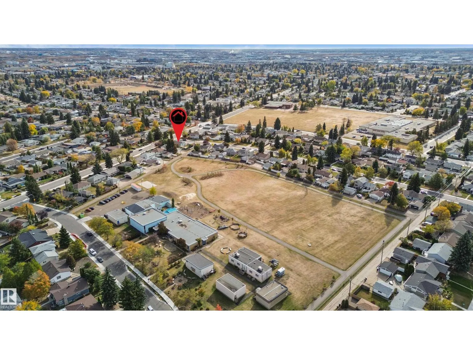 7104 95 AV NW